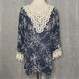 Cabana Cay embroidery & lace tunic